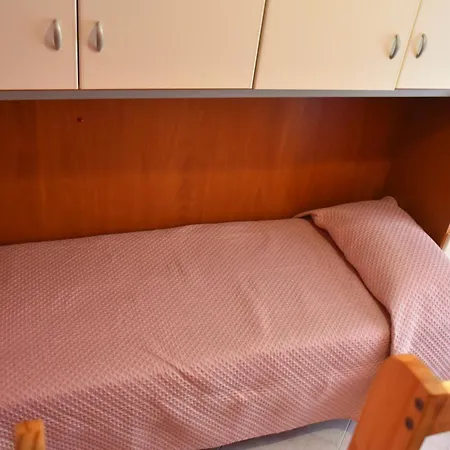 Alecarly Apartment *